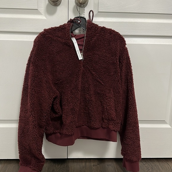 Lululemon Textured Fleece Half-zip - Picture 1 of 6